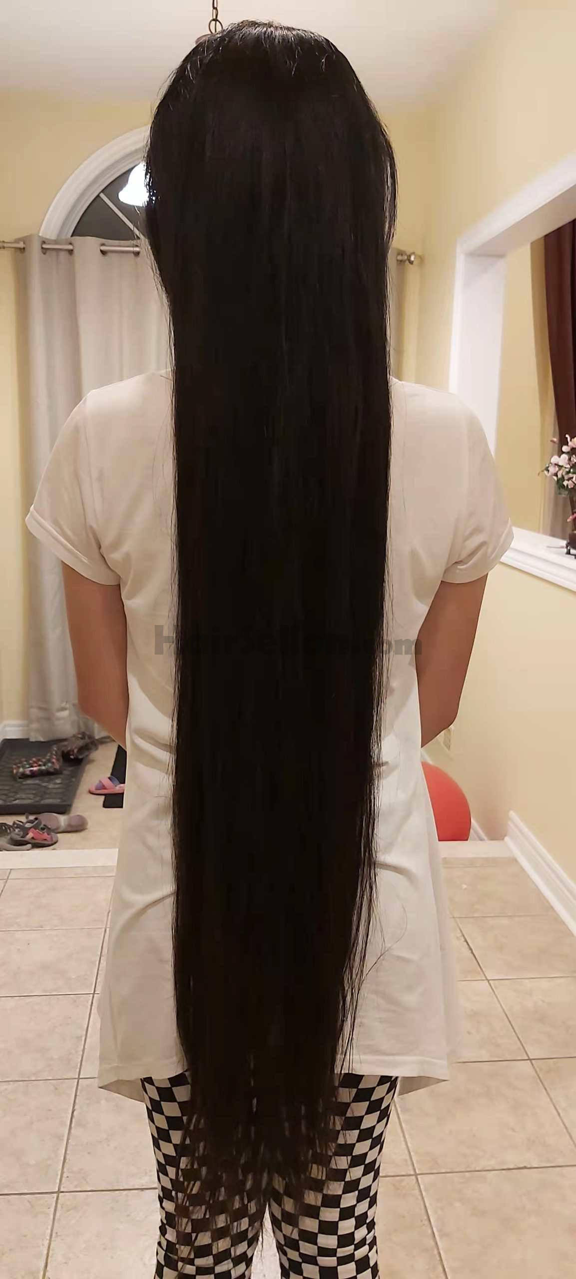 Straight black virgin hair 1